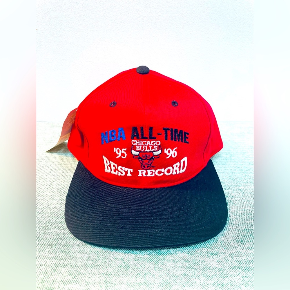 Vintage Chicago Bulls '95-'96 NBA All-Time Best Record 72-10.